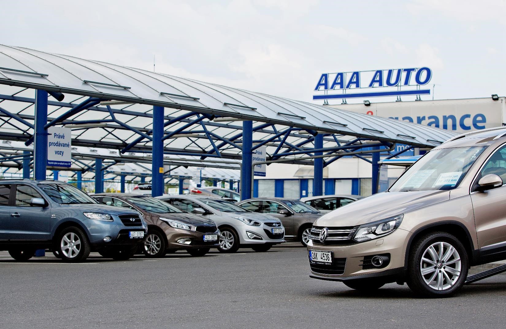 AAAAutoGroupCenter - крупнейший в Европе тренинг-центр для автодилеров - впервые сертифицировал российских специалистов