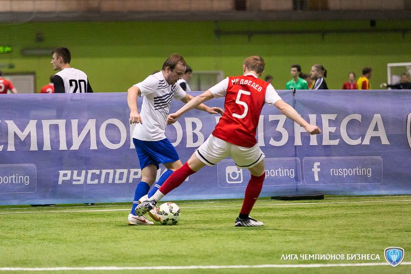 Состоялись матчи седьмого тура «Лиги Чемпионов Бизнеса» по мини-футболу